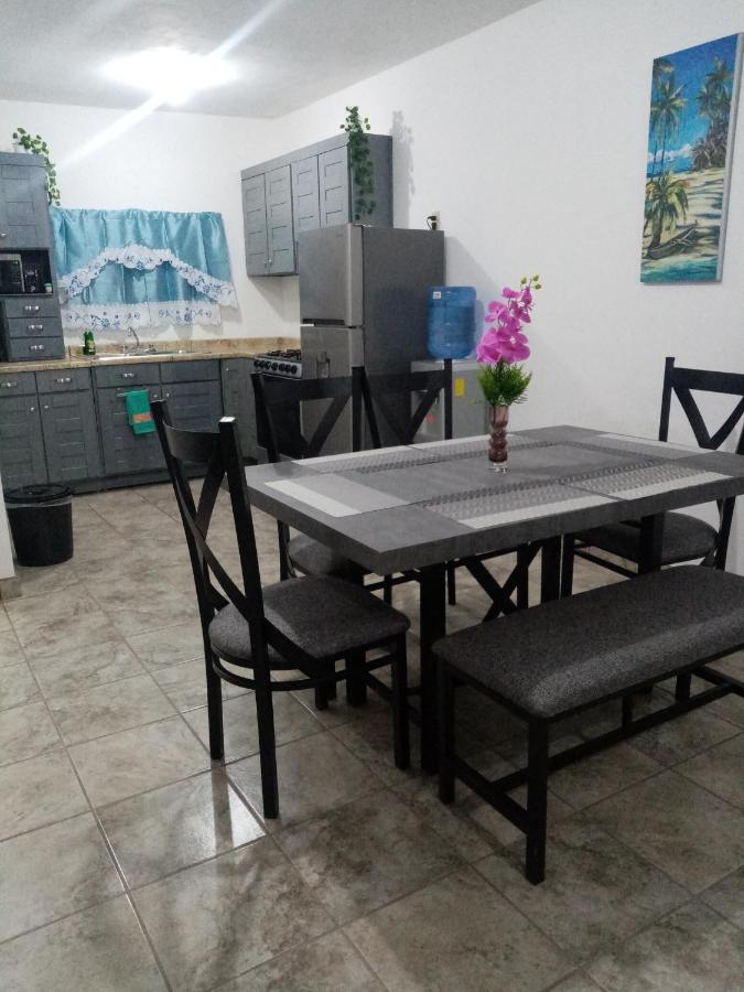 Casa & Estudios Manzanilla 푸에르토페나스코 외부 사진